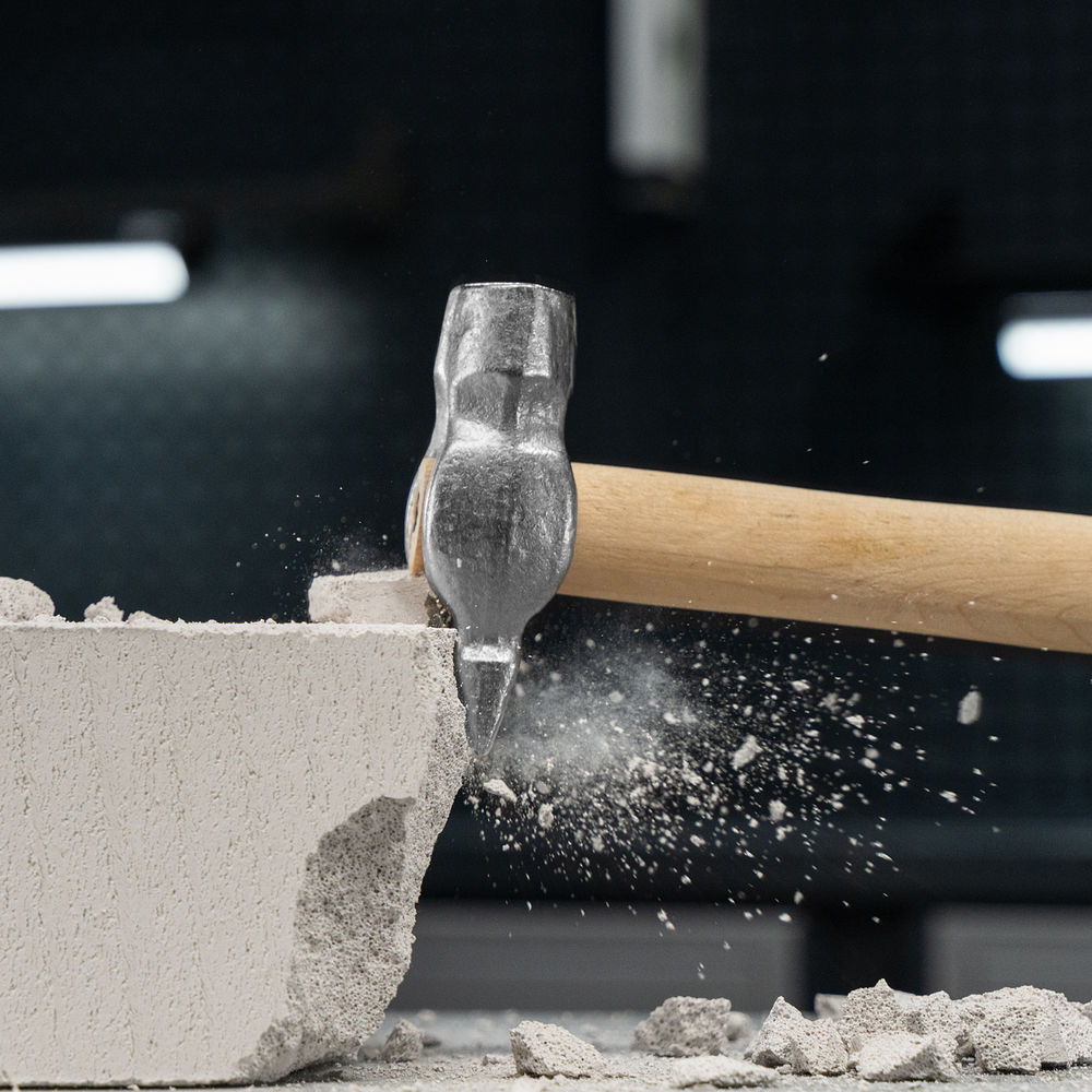 Молоток слесарный, 600 г, круглый боек, деревянная рукоятка (10241)