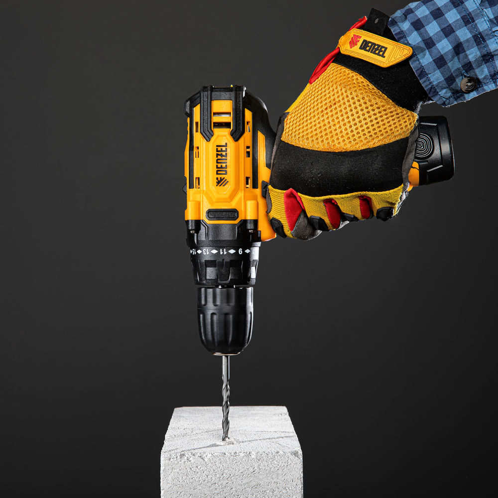 Дрель-шуруповерт аккумуляторная CDL-12CB, Li-Ion, 12 В, 1 акк. Denzel (26102)