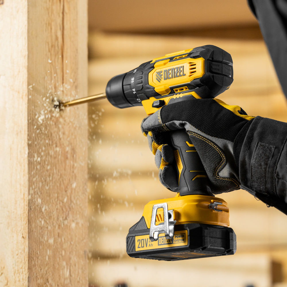 Дрель-шуруповерт аккумуляторная CDQ-20, Li-Ion, 20 В// Denzel (26118)