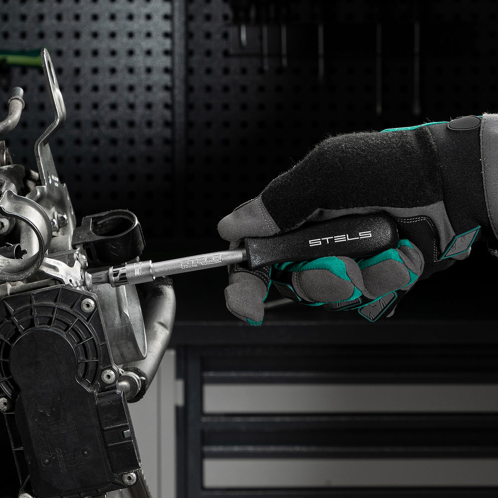 Набор инструментов, 1/2, 1/4, CrV, пластиковый кейс 76 предметов Stels