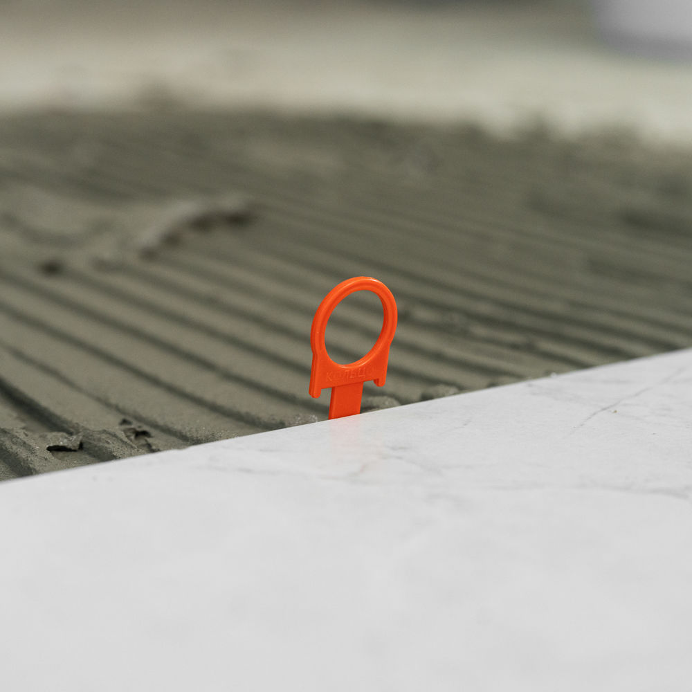 Комплект зажим + клин для системы выравнивания плитки СВП Кольцо, 250/250 шт. в коробе Сибртех (88114)