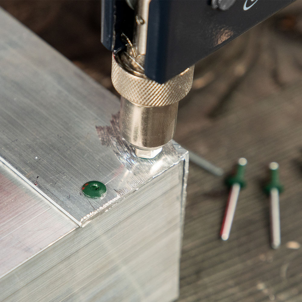 Заклепки 4.0 х 10 мм RAL 6005, темно-зеленые, 50 шт Matrix (40684)