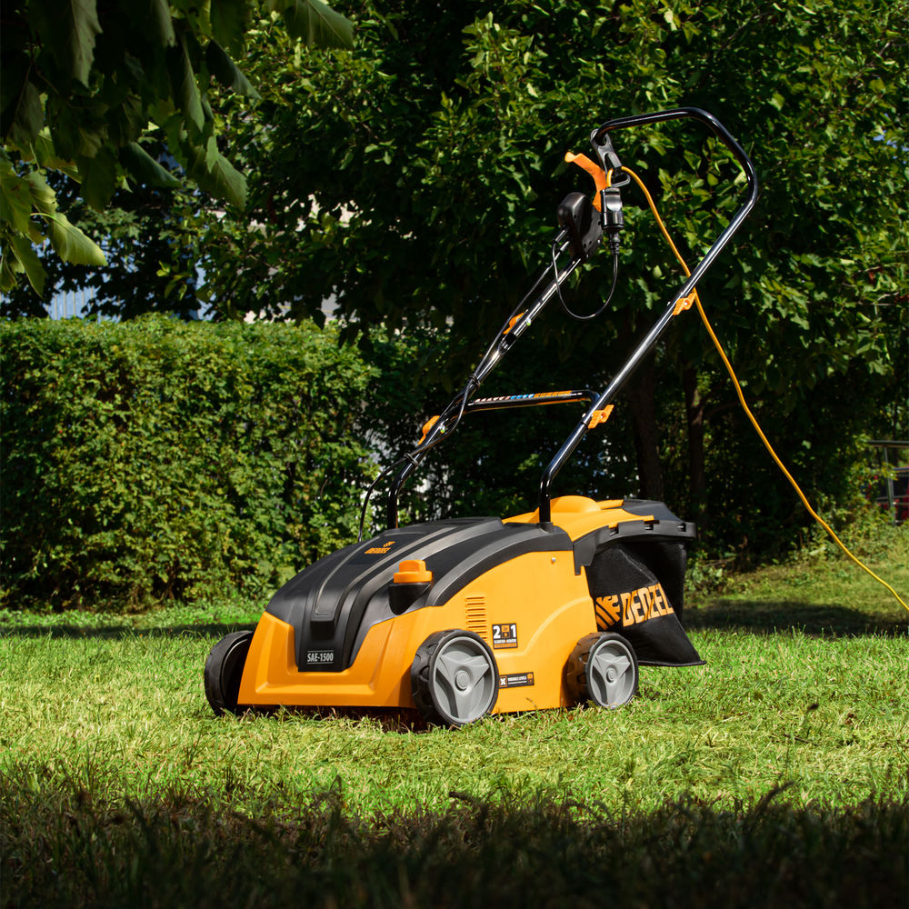 Скарификатор-аэратор электрический SAE-1500, 1500 Вт, -11/+5 мм, 32 cм Denzel (57701)