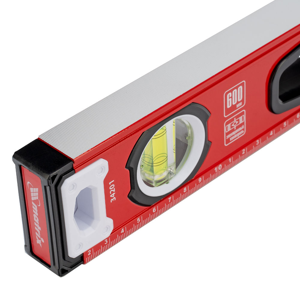 Уровень алюминиевый, фрезерованный, 3 глазка, рукоятки, 600 мм Matrix (34201)