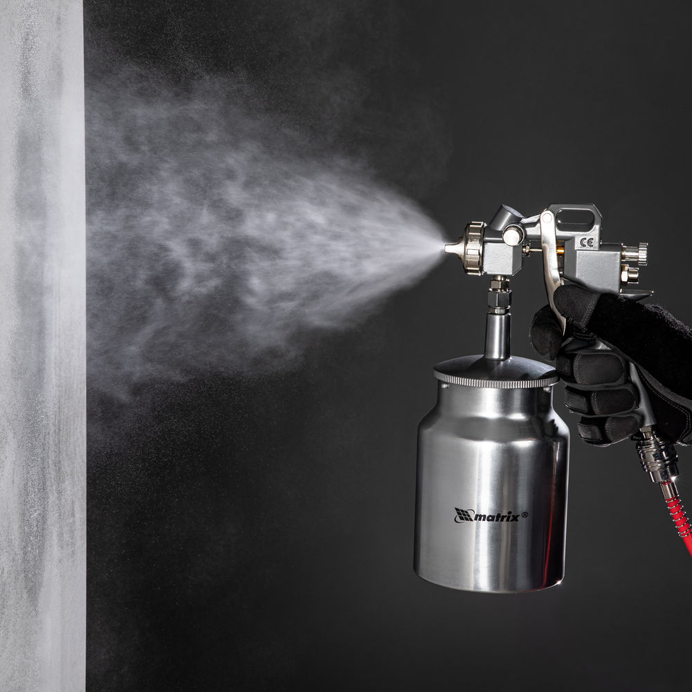 Краскораспылитель пневматический с нижним бачком V 1, 0 л, сопло D 1.2, 1.5 и 1.8 мм Matrix (57316)