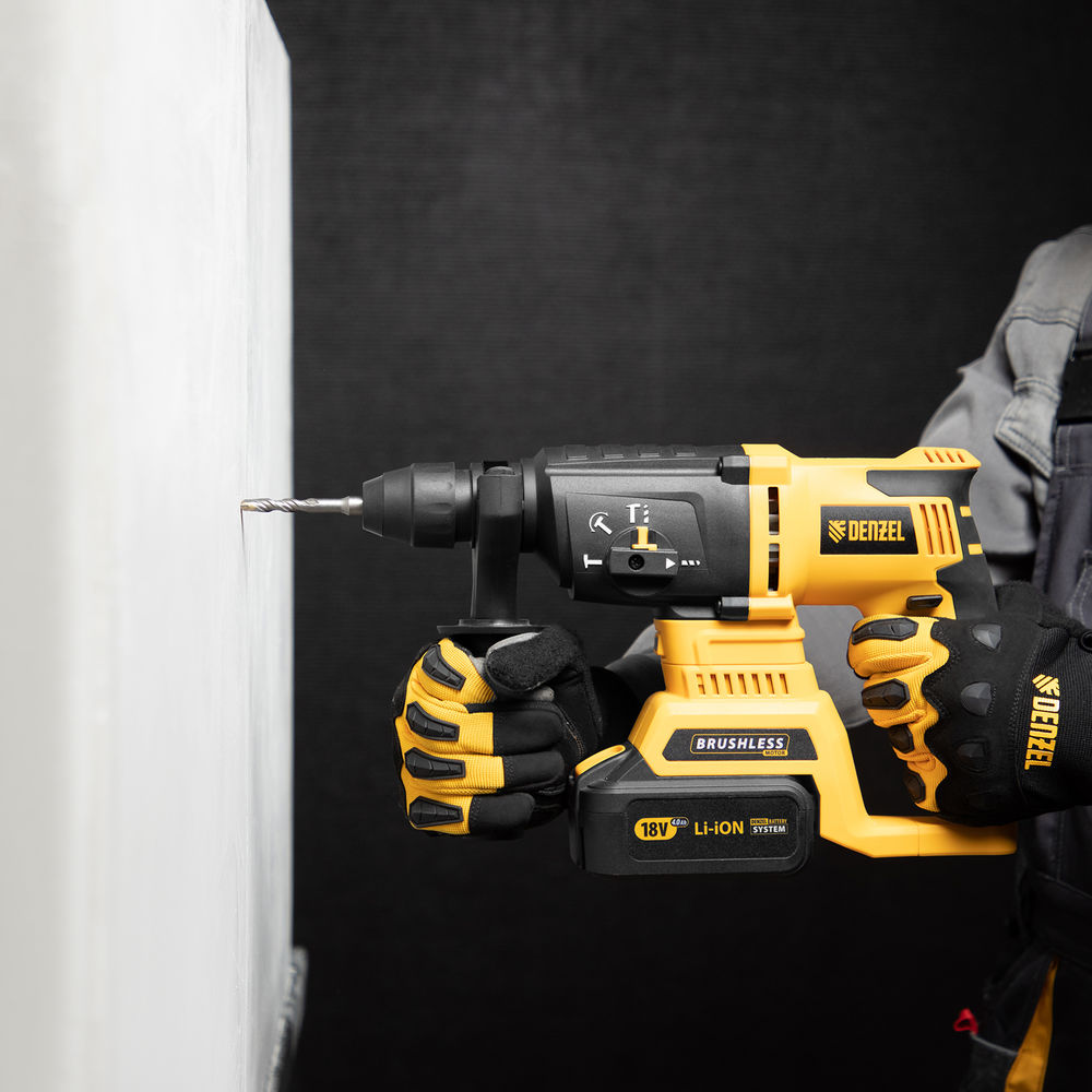 Бур по бетону, двойная спираль, три пылеотводящие кромки, 8 x 110 мм DENZEL (705010)