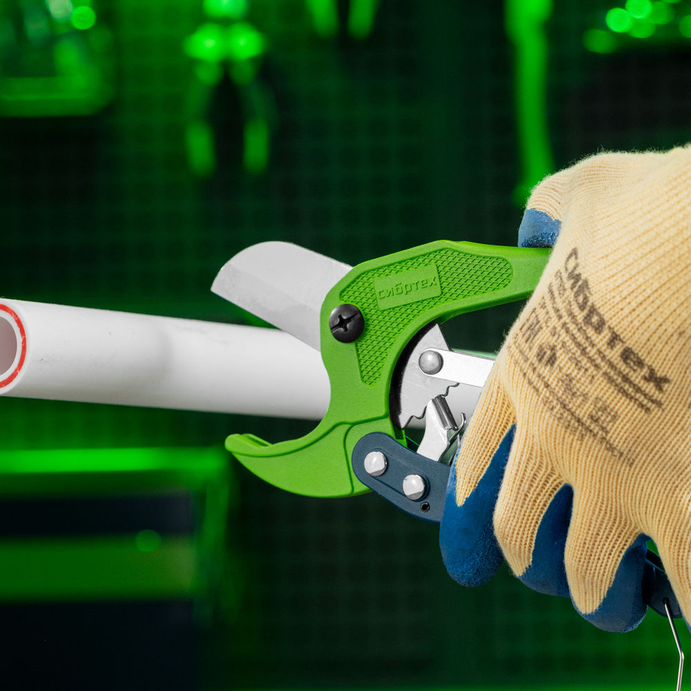 Ножницы для резки изделий из пластика, порошковое покрытие, D до 42 мм Сибртех (78404)