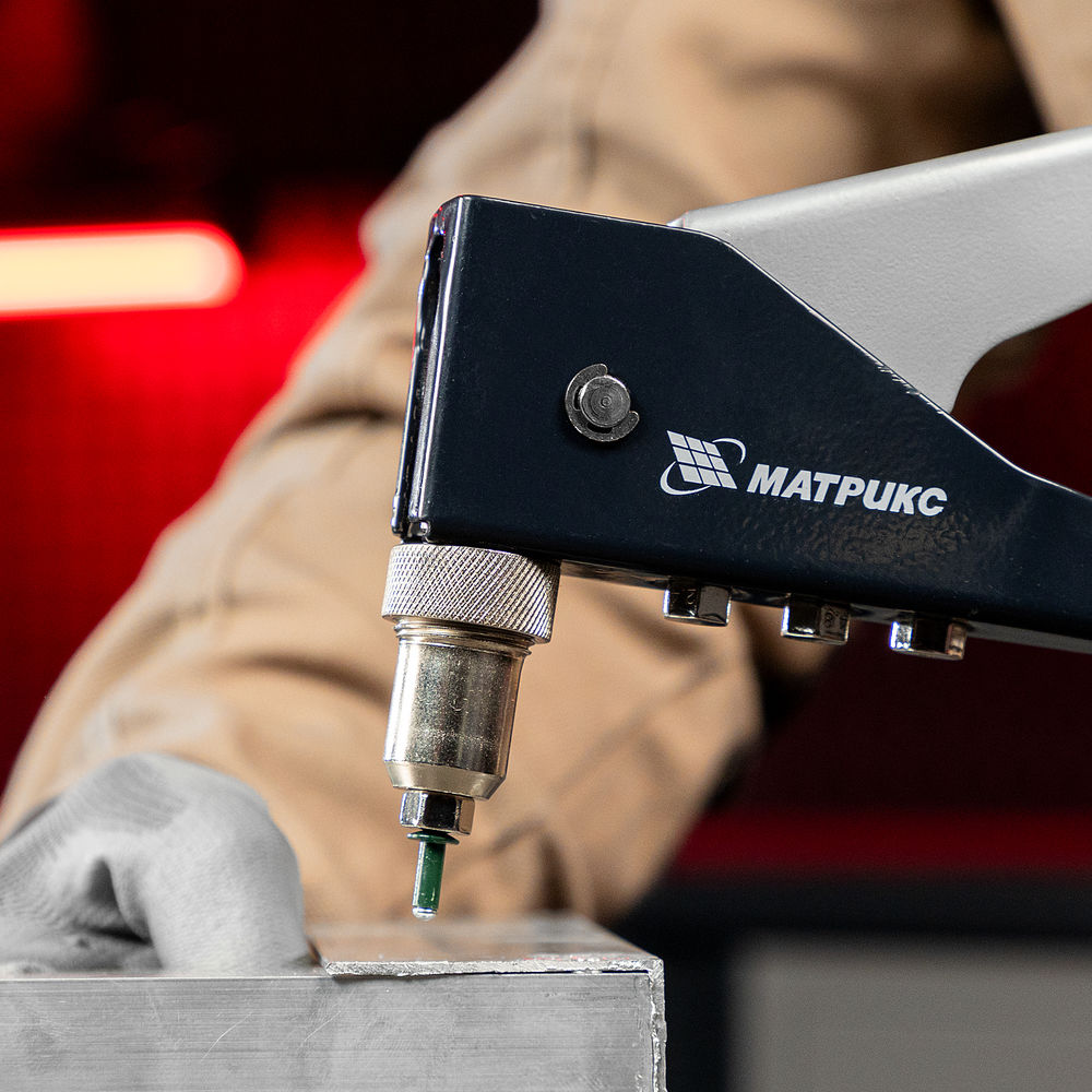 Заклепки 4.0 х 10 мм RAL 6005, темно-зеленые, 50 шт Matrix (40684)