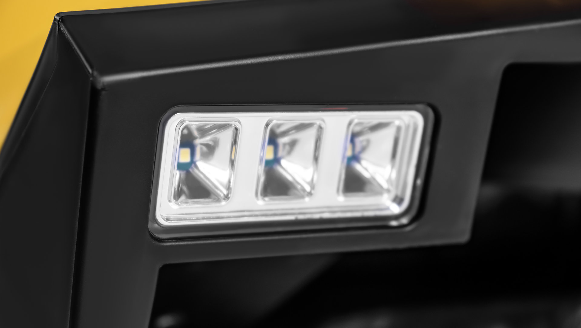 Снегоотбрасыватель электрический CHAMPION STE2350 (2300Вт 50см 13,36кг) (STE2350)