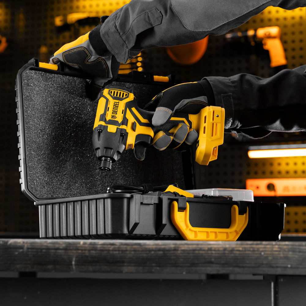 Винтоверт ударный аккумуляторный бесщет. CIDH-BL-20-270, Li-Ion, 20 В// Denzel (26514)