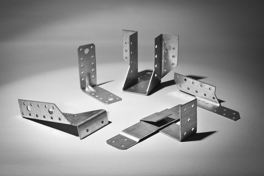 Крепежный уголок усиленный УКУ-2.0 55 x 70 x 70 x 2 мм, цинк ЗУБР 310116-55-070