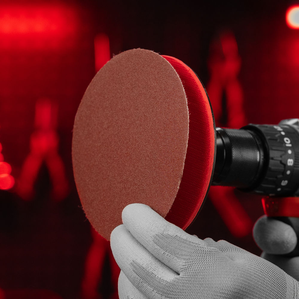 Круг абразивный на ворсовой подложке под липучку, перфорированный, P 150, 125 мм, 5 шт Matrix (73807)