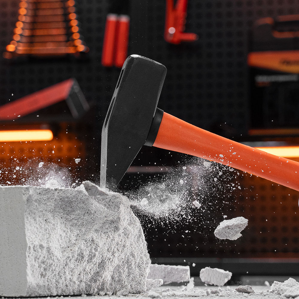 Молоток слесарный, 1500 г, фибергласовая обрезиненная рукоятка Sparta (10381)