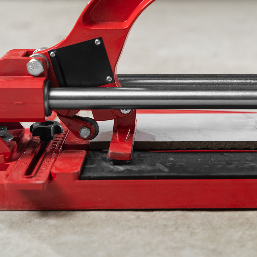 Плиткорез 600 х 16 мм, литая станина,каретка на подшипниках, усиленная рукоятка MTX (87609)