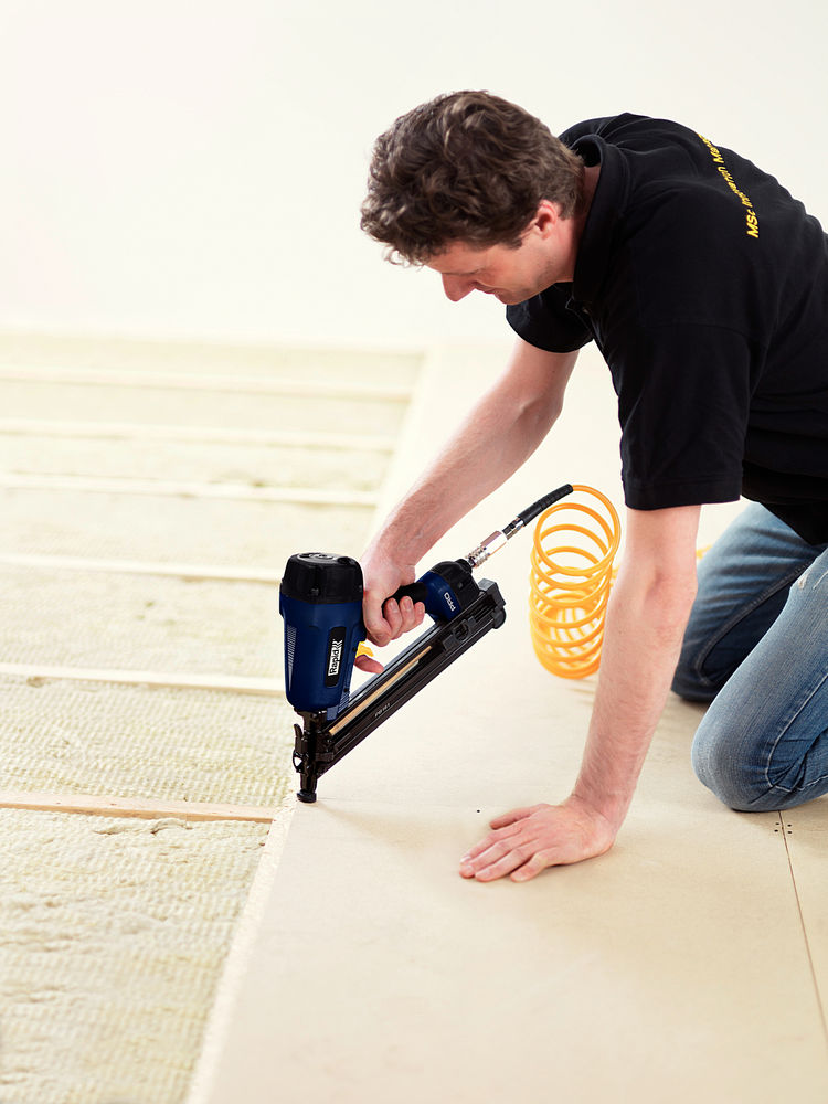 Пневматический нейлер для гвоздей PB161, тип 32, 32 - 64 мм RAPID 5000104