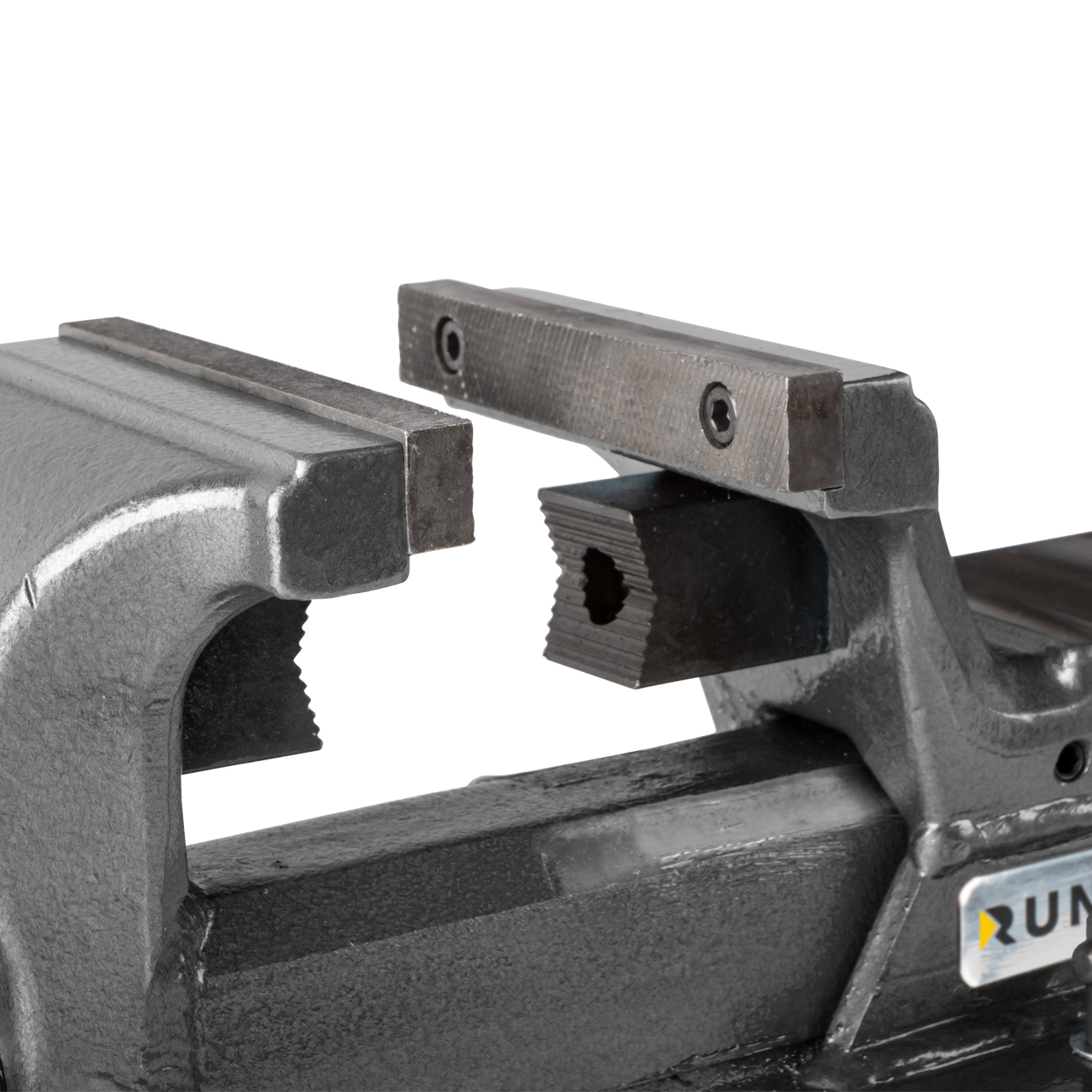 Тиски слесарные усиленные 150 мм RUNTEC RT-KT6