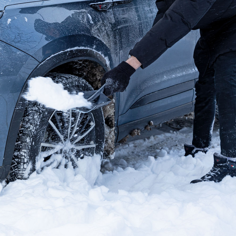 Лопата для уборки снега, полипропилен, 210х260х700 мм, Сибртех (61679)