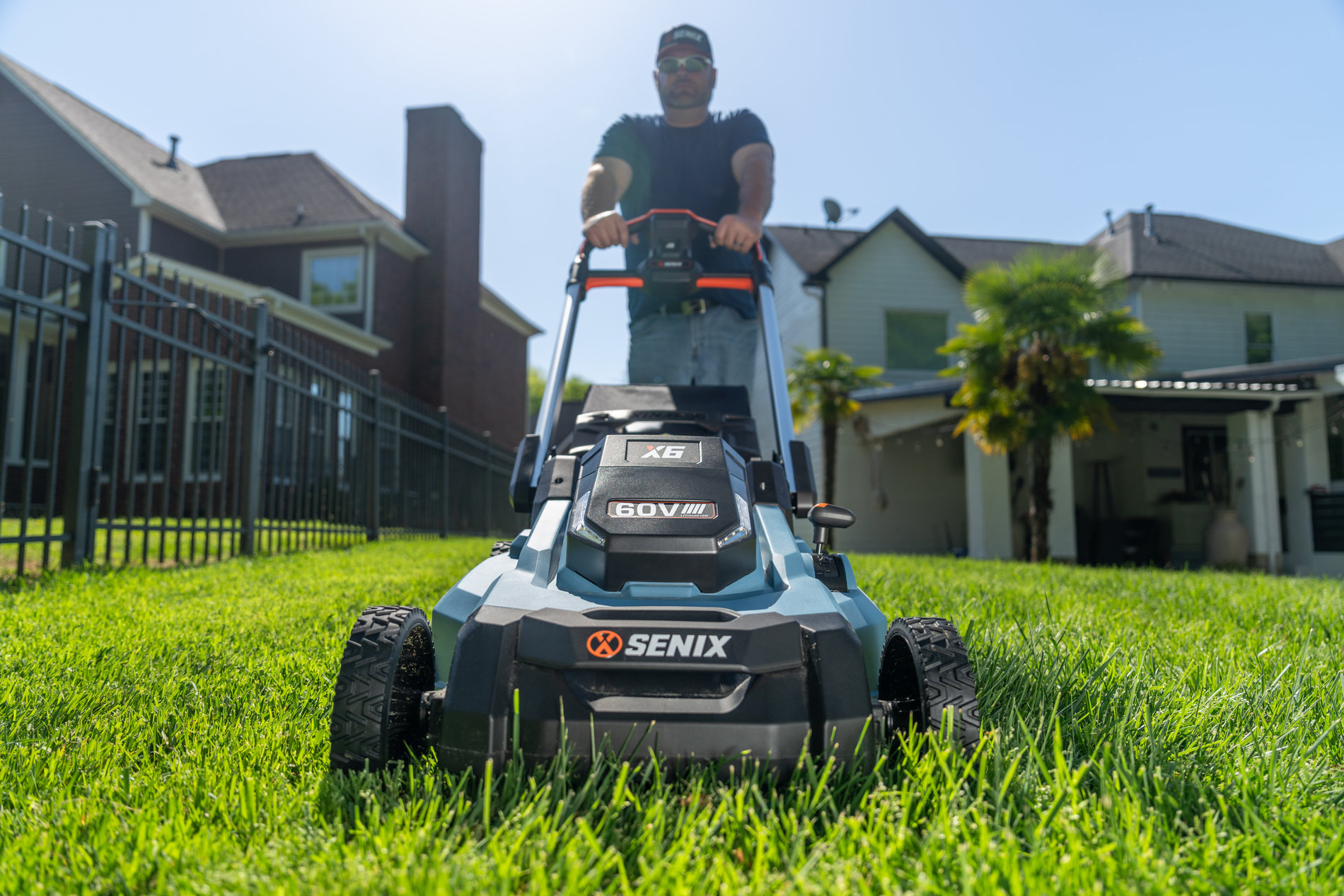 Газонокосилка самоходная аккумуляторная, серия X6, 60В, 3-в-1, 53 см., 1 аккумулятор 4Ач, ЗУ