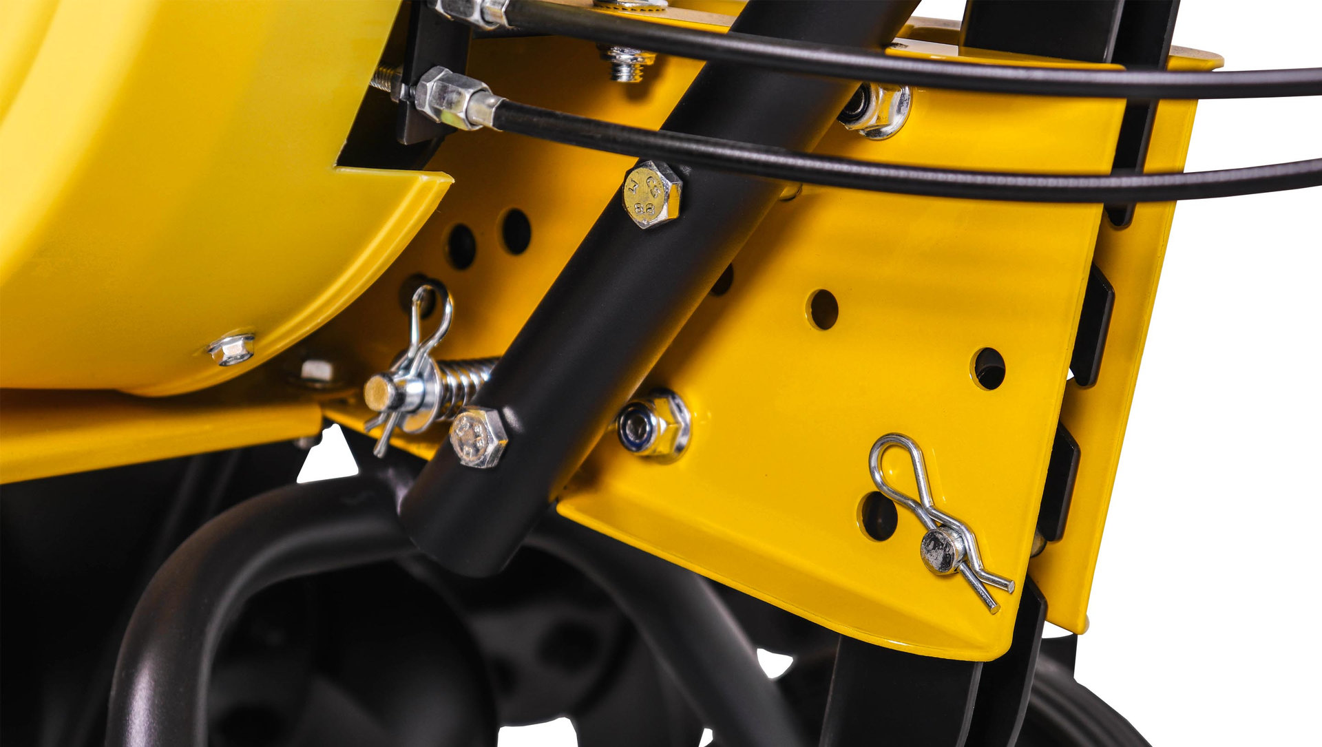 Мотокультиватор Champion ВC 6712 (7лс 1F/1R 30-55-85см 33см 3,6л 50кг) (BC6712)