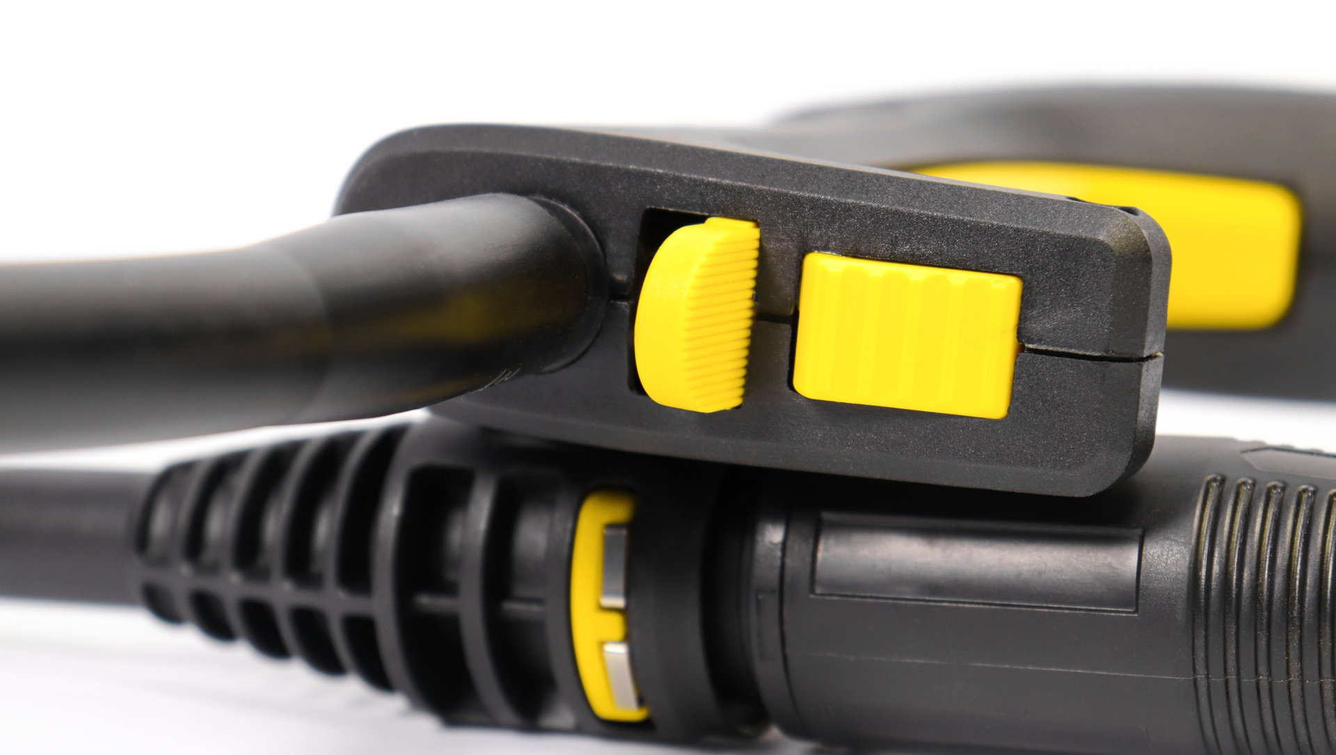 Мойка CHAMPION HP3180 (1,8кВт 100 бар t 40С 5,0л/мин 7,7кг синхронный, пеногенератор) (HP3180)