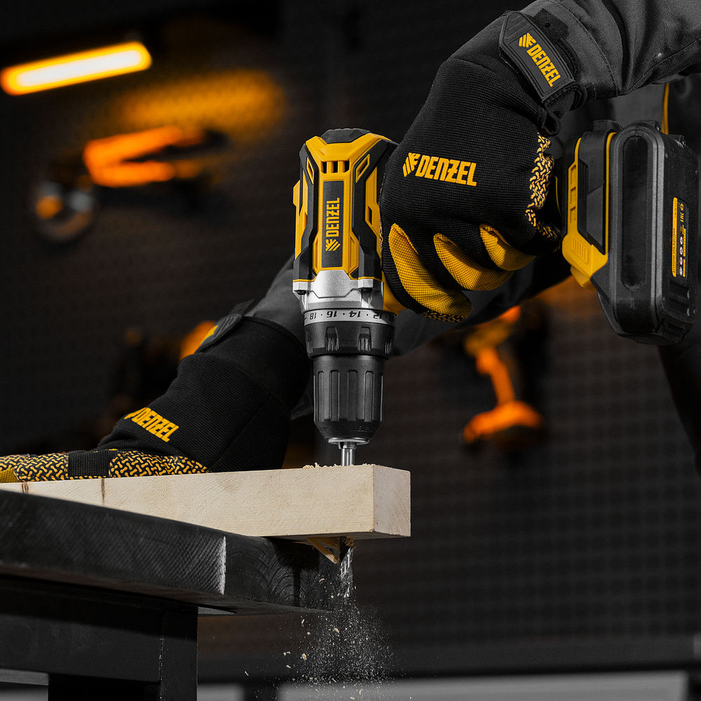 Дрель-шуруповерт аккумуляторная, бесщет. BLDL-18-0 Li-Ion, 18 В Denzel (26141)