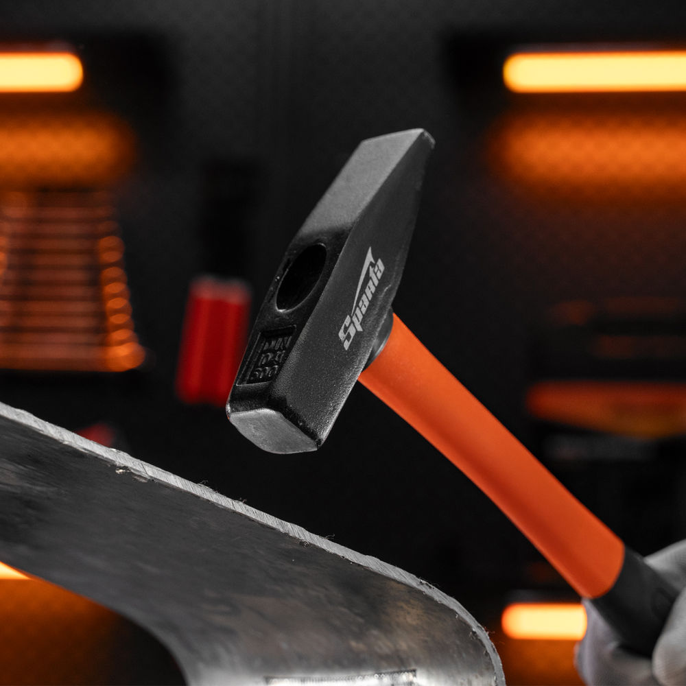 Молоток слесарный, 500 г, фибергласовая обрезиненная рукоятка Sparta (10375)