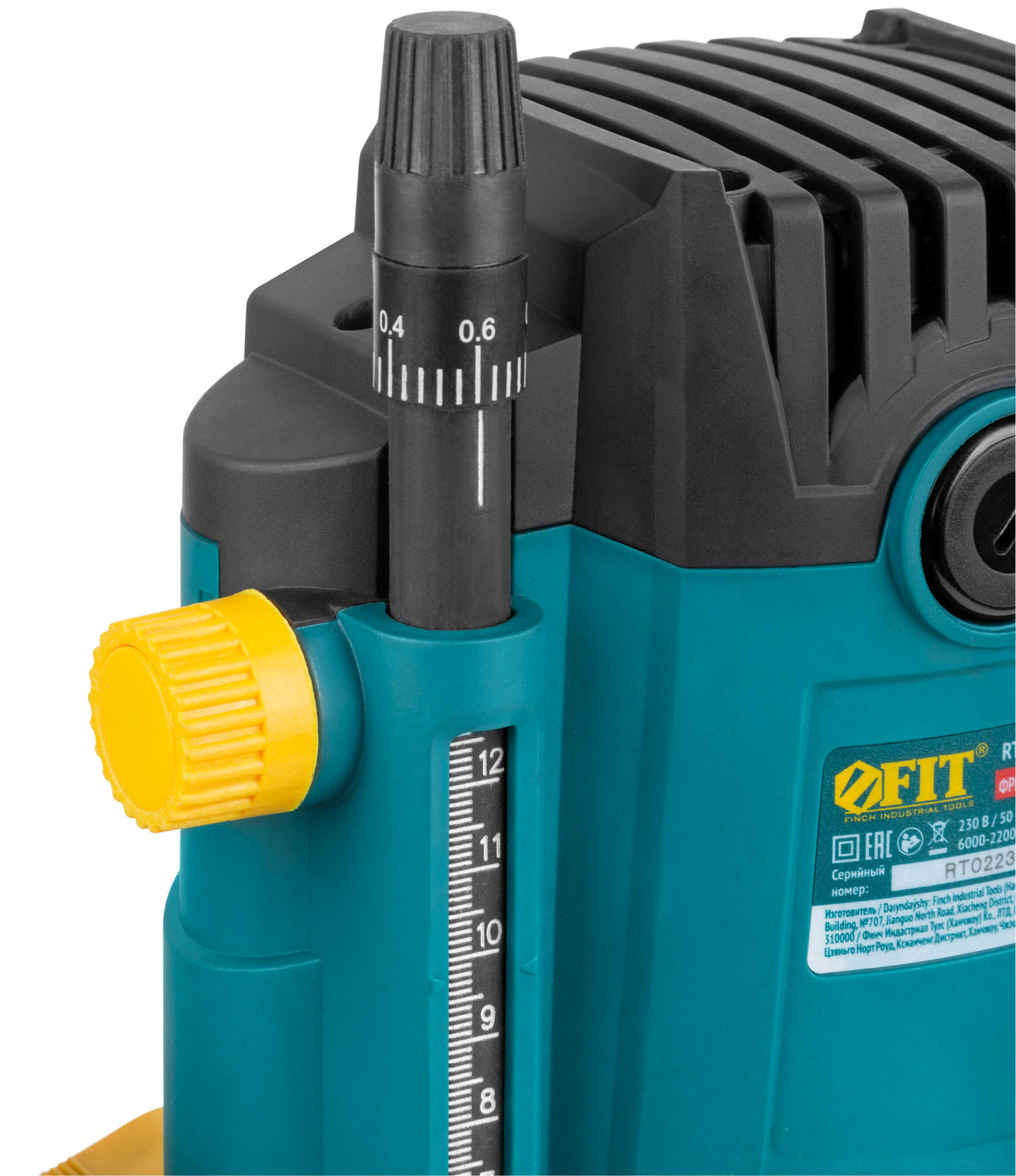 Фрезер 1800 Вт; 6000-22000 об/мин; 8/12 мм; 40 мм; 5,5 кг ; БС щеток; коробка (80596)