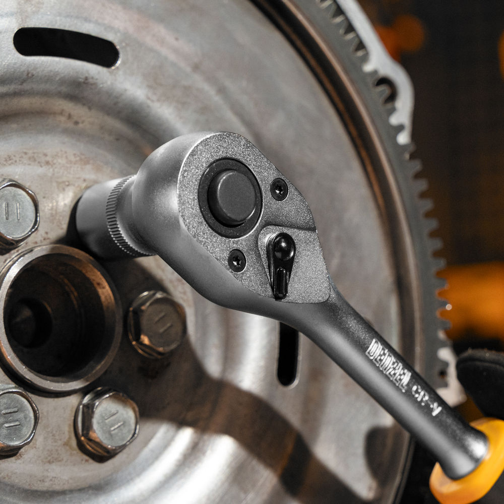 Ключ-трещотка 1/2, 90 зубьев, с быстрым сбросом, CrV Denzel