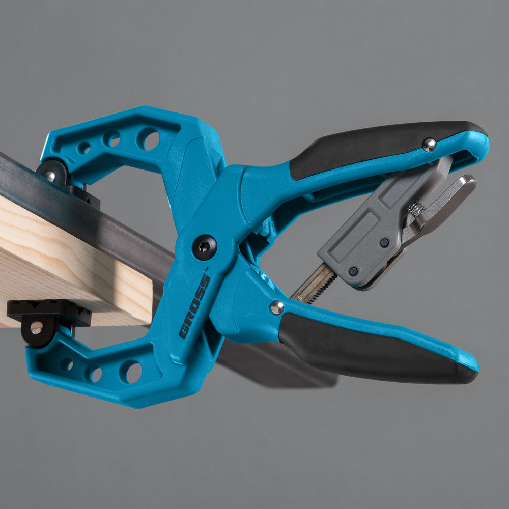 Струбцина клещеобразная 2-1/4, пластиковый корпус, храповой механизм жесткой фиксации, 58 мм Gross (20803)