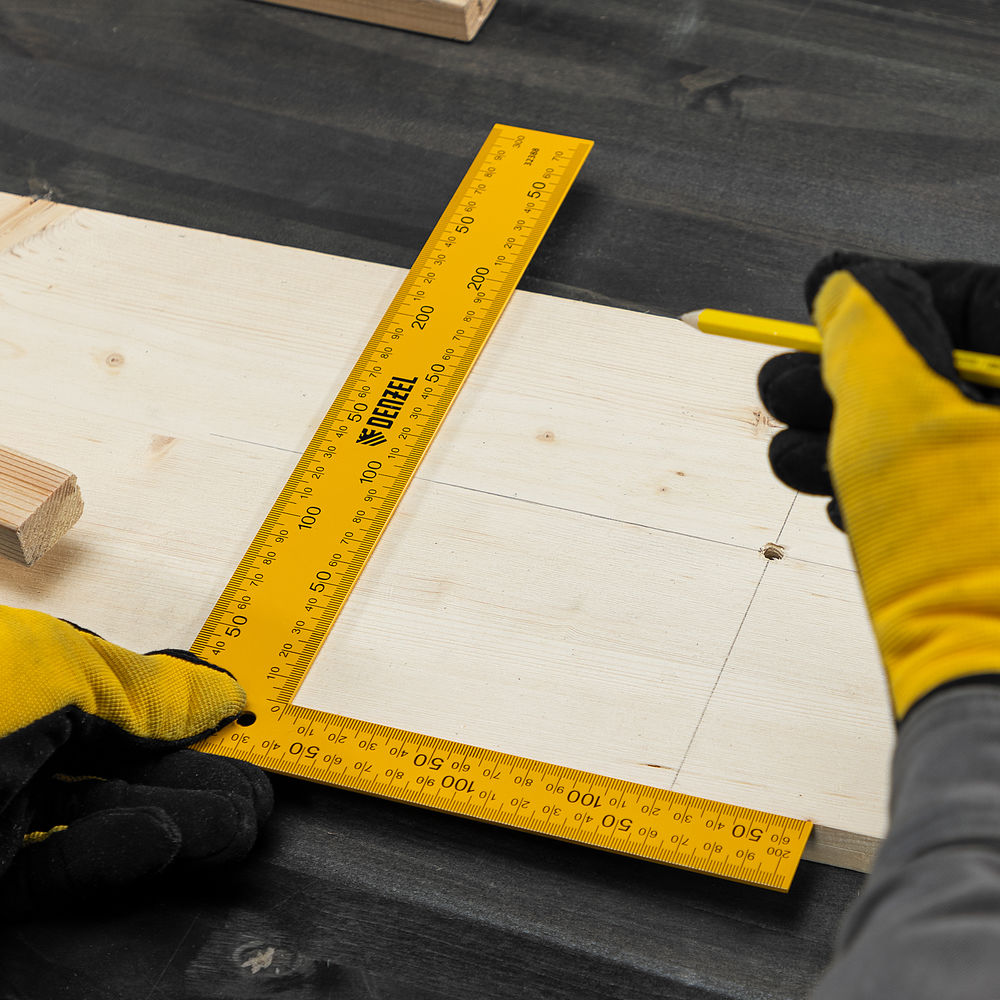 Угольник стальной, 200 х 300 мм Denzel (32388)