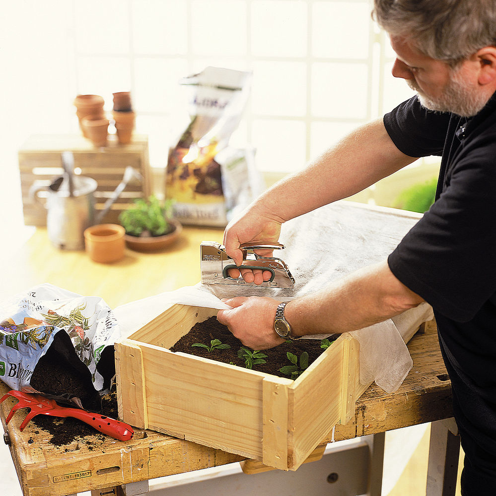 Степлер R14E тип 140 (6 - 8 мм) для скоб RAPID 5000066