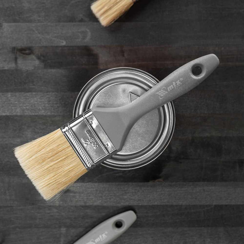 Кисть плоская Евро 2, натуральная щетина, пластмассовая ручка MTX (83063)