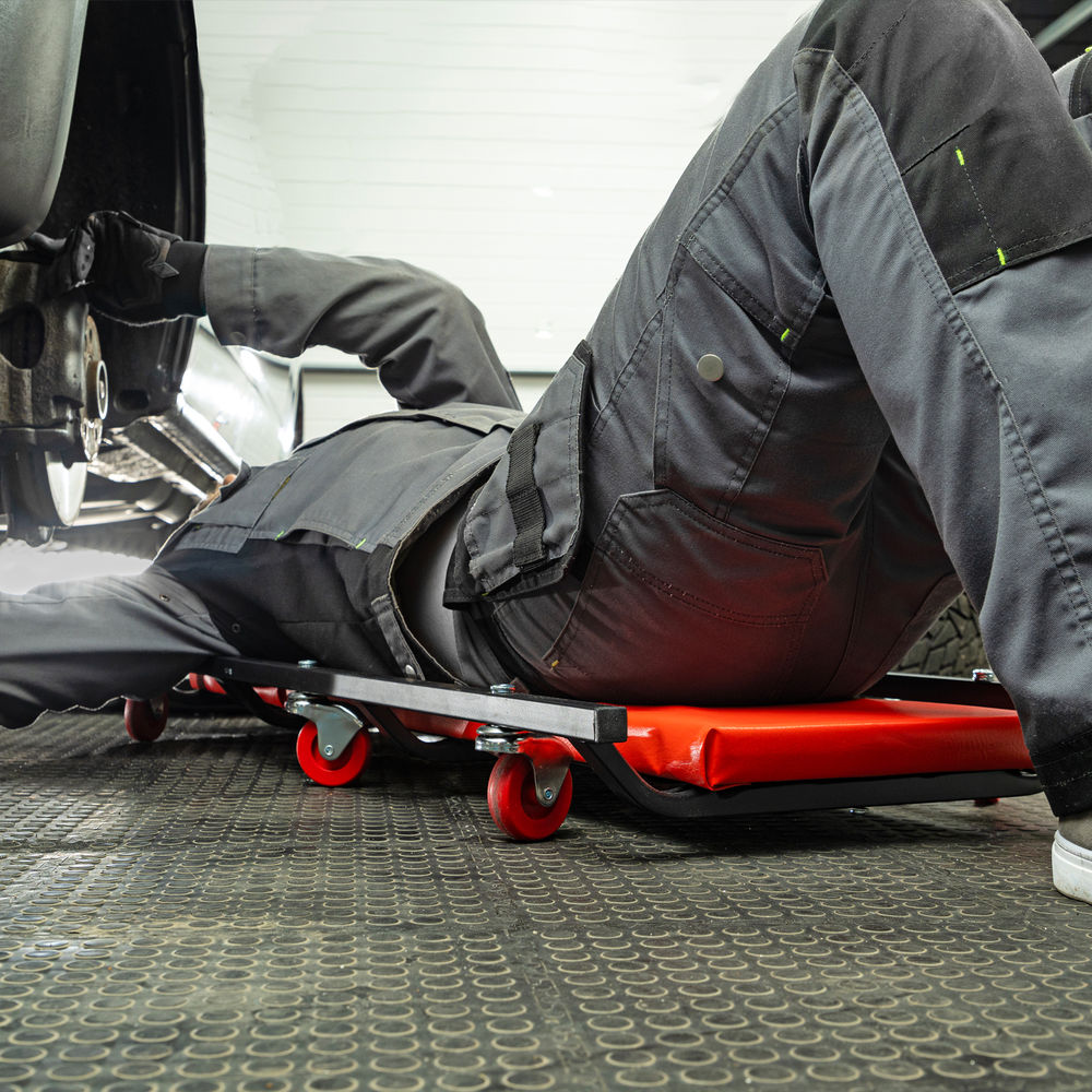 Лежак ремонтный на шести колесах, 1030 х 440 х 120 мм, поднимающийся подголовник Matrix (567455)