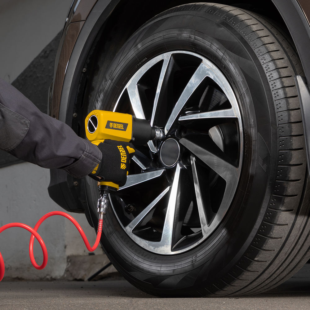 Ударный пневмогайковерт IW1500SP, 1/2, 8800 об/мин, 1490 Нм Denzel (57474)