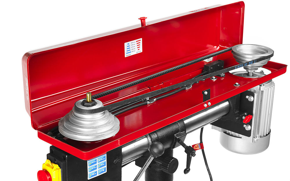 Станок радиально-сверлильный 550 Вт 16 мм ЗУБР ЗСС-550