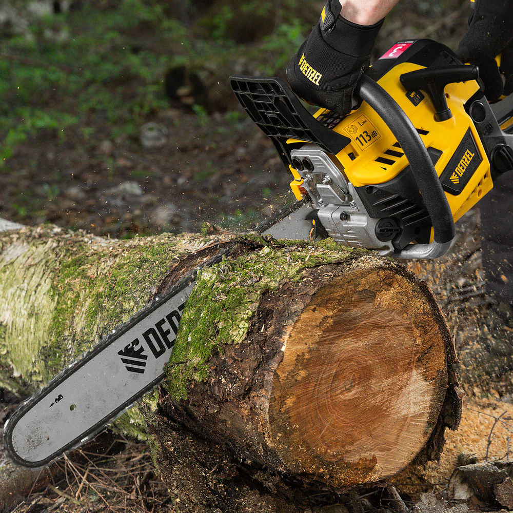 Пила цепная бензиновая DS-5820, шина 50 см, 58 см3, 3.6 л.с, шаг 0,325, паз 1,5 мм, 76 звеньев Denzel (95238)