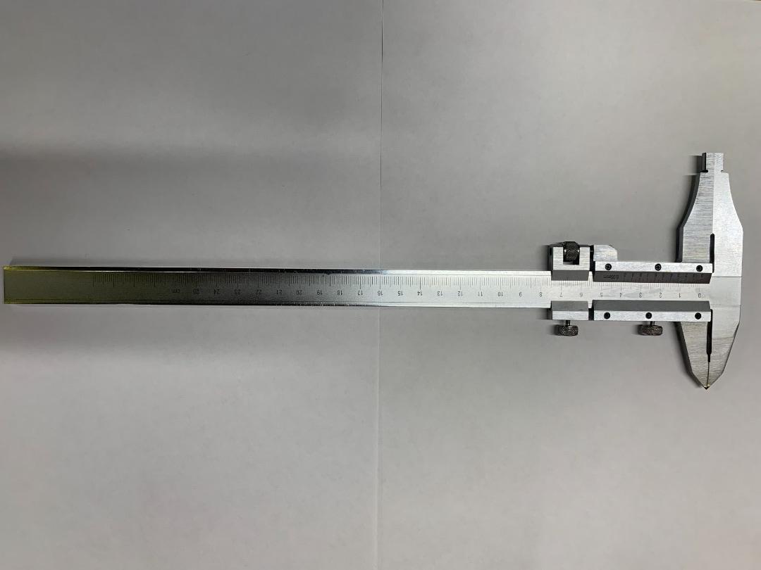 Штангенциркуль разметочный ШЦРТ- II- 250 0,05 с твердосплавными губками 60мм ЧИЗ с верх. раз. губ