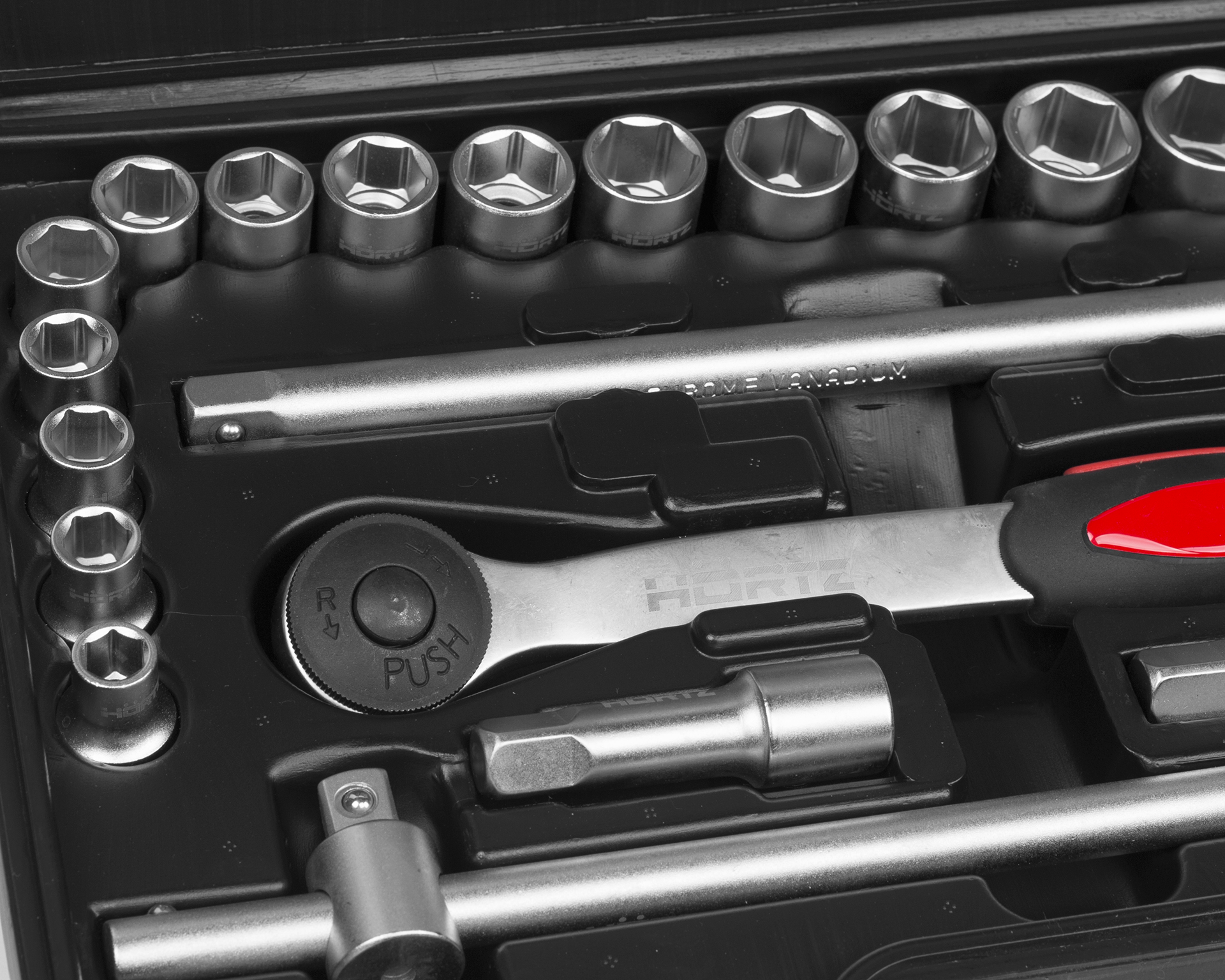 Набор головок торцевых, шестигранные №2 (26 предметов) HORTZ